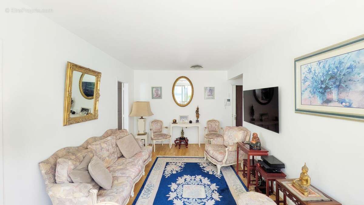 Appartement à PARIS-12E