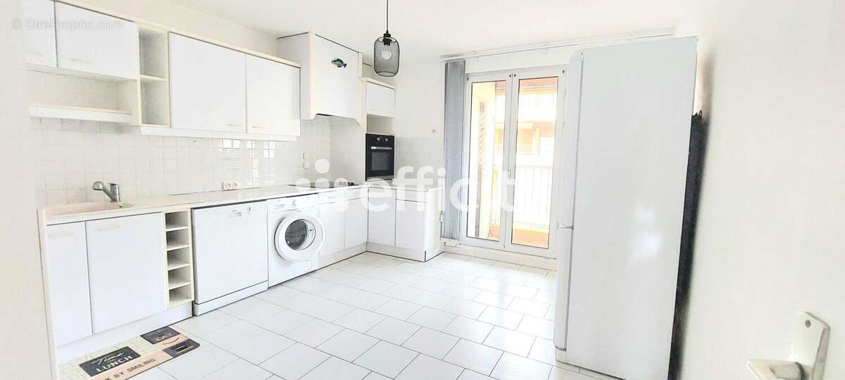 Appartement à SAUSSET-LES-PINS