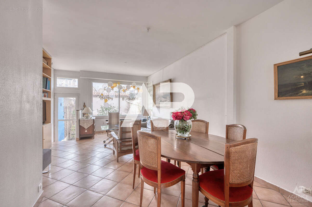 Maison à RUEIL-MALMAISON