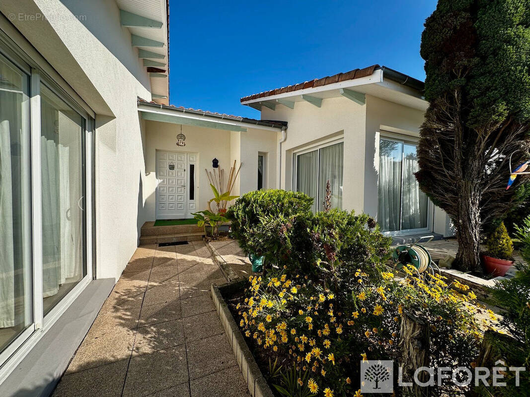 Maison à GUJAN-MESTRAS