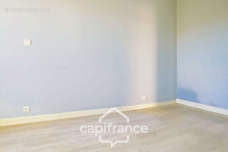 Appartement à PASLIERES