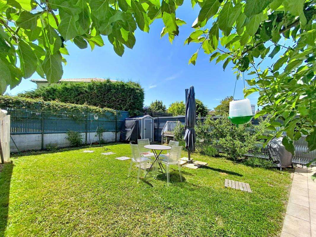 Duplex - 4 Chambres - Jardin - Garage - Résidence sécurisée - Proche commodités - photo 5