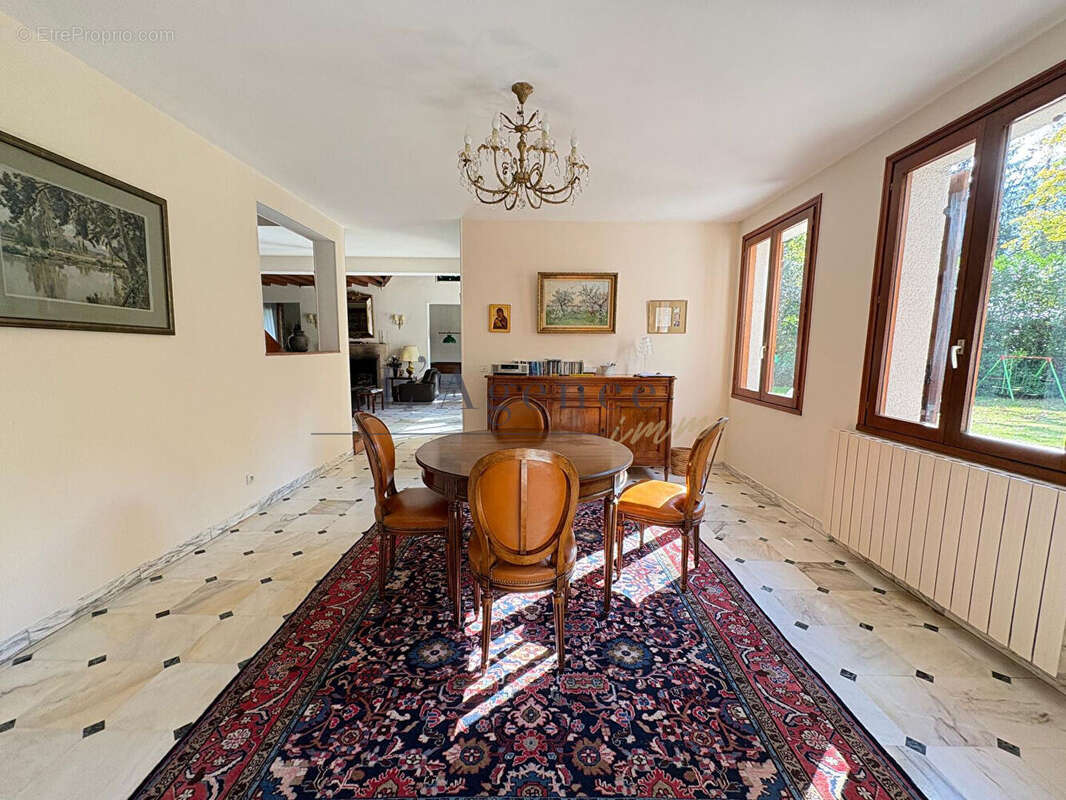 Maison à LAMORLAYE