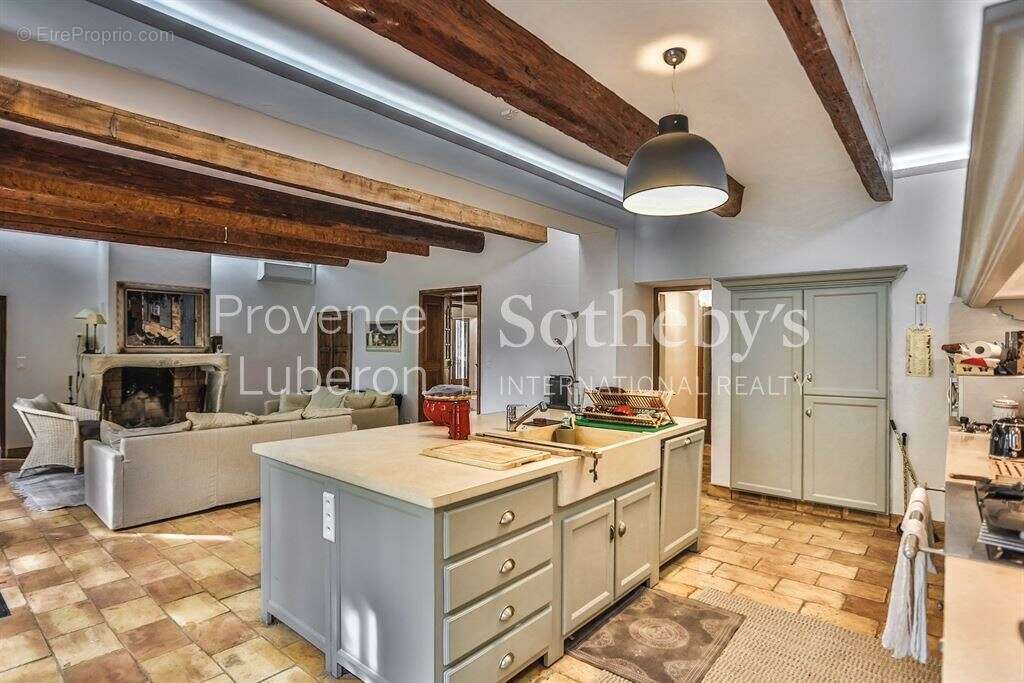 Maison à CHATEAUNEUF-DU-PAPE