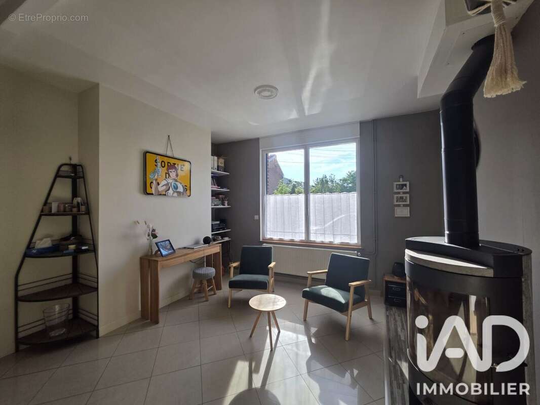 Maison 136 m² à Wattignies  - photo 2