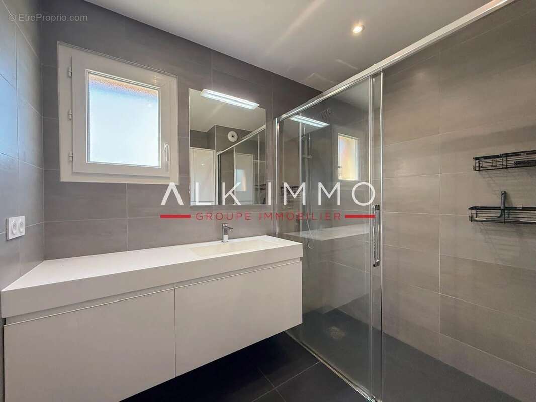 Appartement à QUINTAL