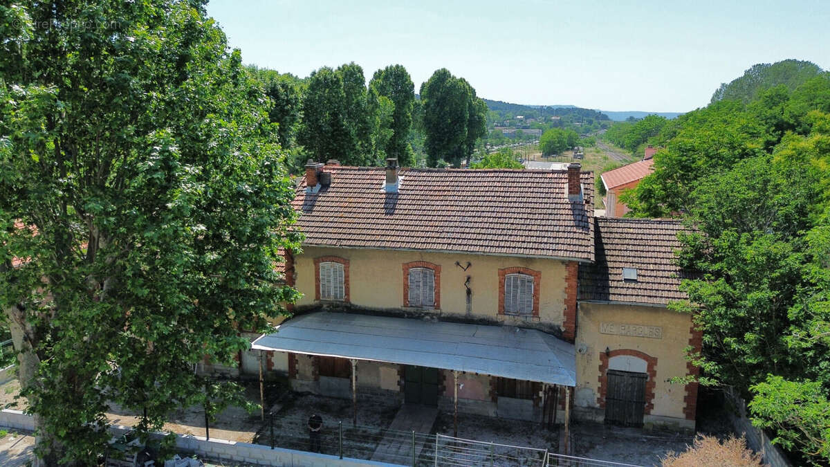 Maison à MEYRARGUES