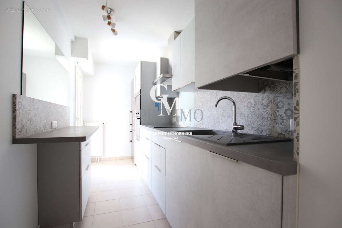 Saint-raphael - 3 pieces - 72 m2 - photo 7