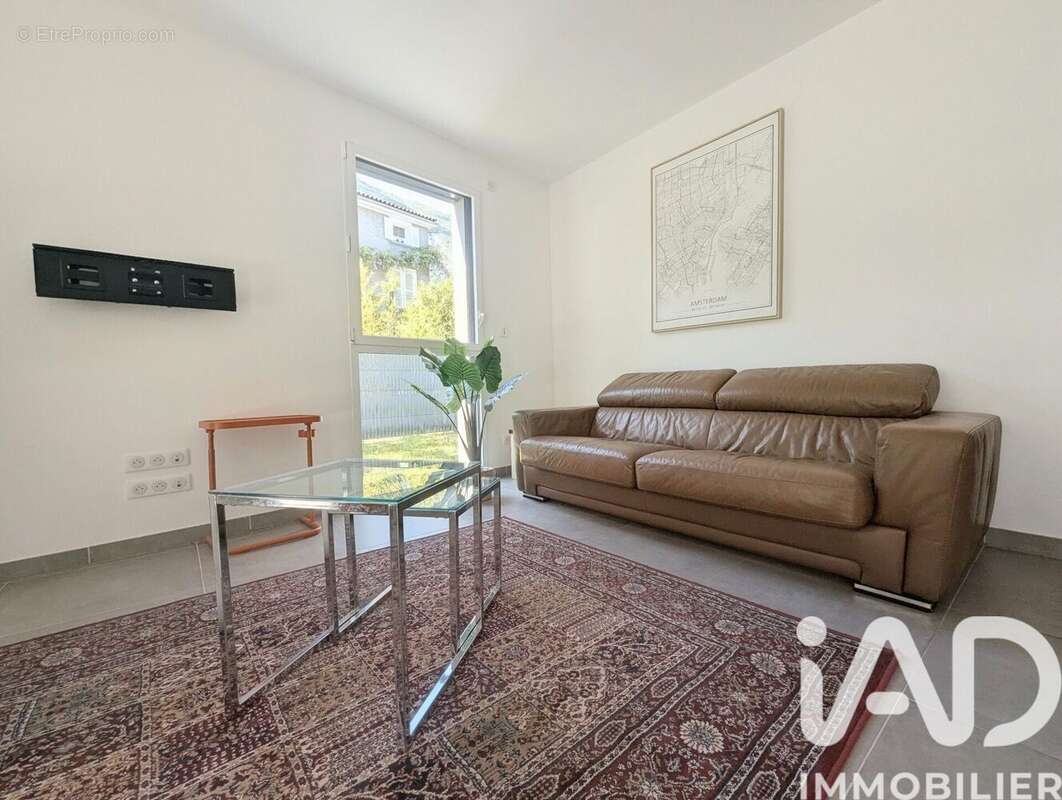 Photo 3 - Appartement à CORENC