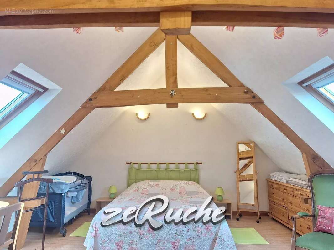 Maison à AIGNERVILLE