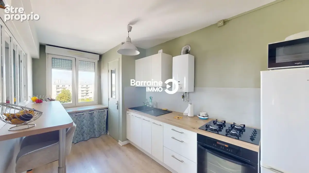 A Vendre Brest Kerichen Appartement T3 60m² 2 Chambres Ascenseur Stationnement Balcon Vue Dégagée - photo 6