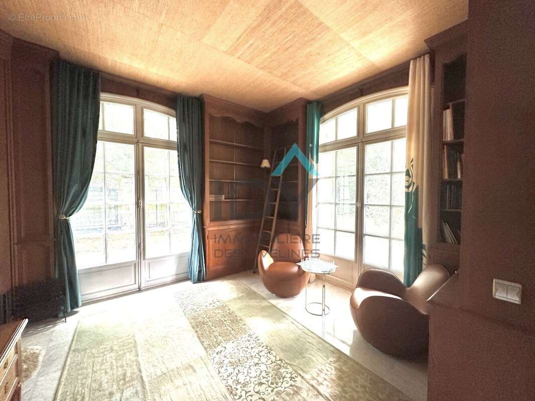 Maison à LE VESINET