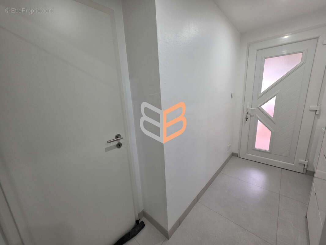 Maison à AUDUN-LE-TICHE