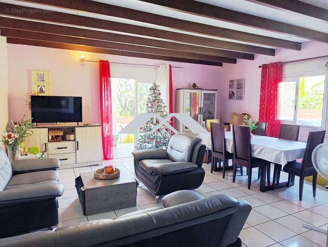 Maison à SAINT-LOUIS