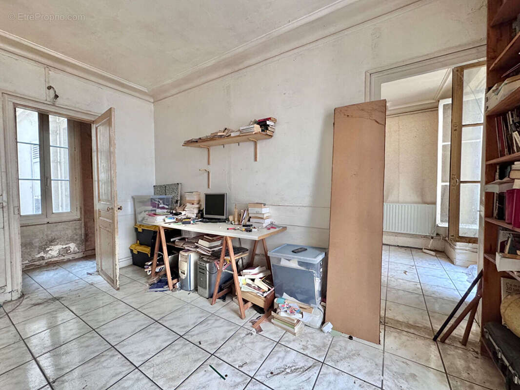 Appartement à PARIS-11E