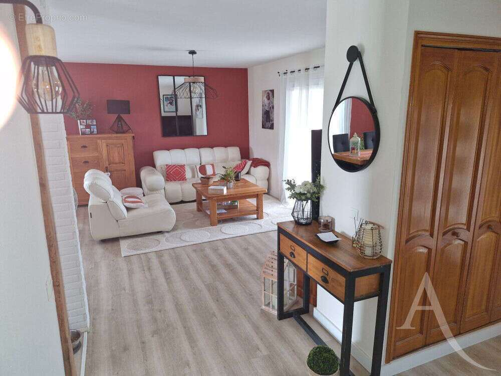 Maison à SAINTE-FOY-D'AIGREFEUILLE