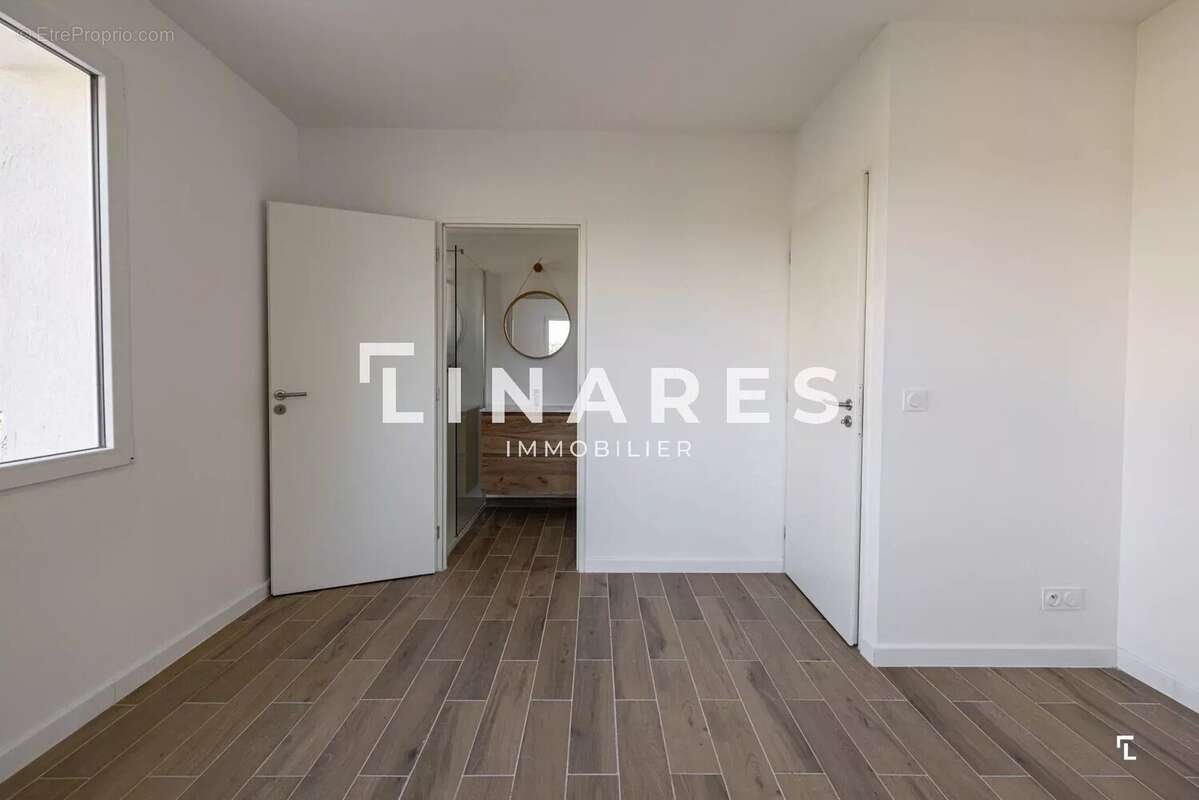 Appartement à MARSEILLE-11E