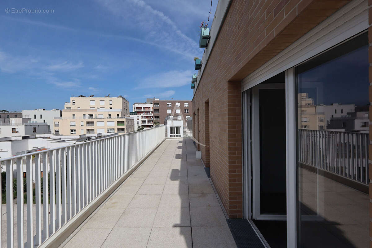 Appartement Romainville 5 pièce(s) 100 m2 - photo 9