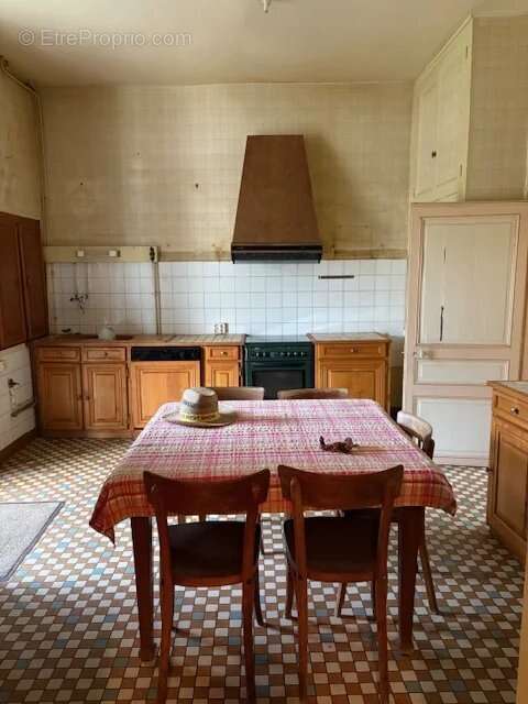 Maison à SAINT-VICTURNIEN