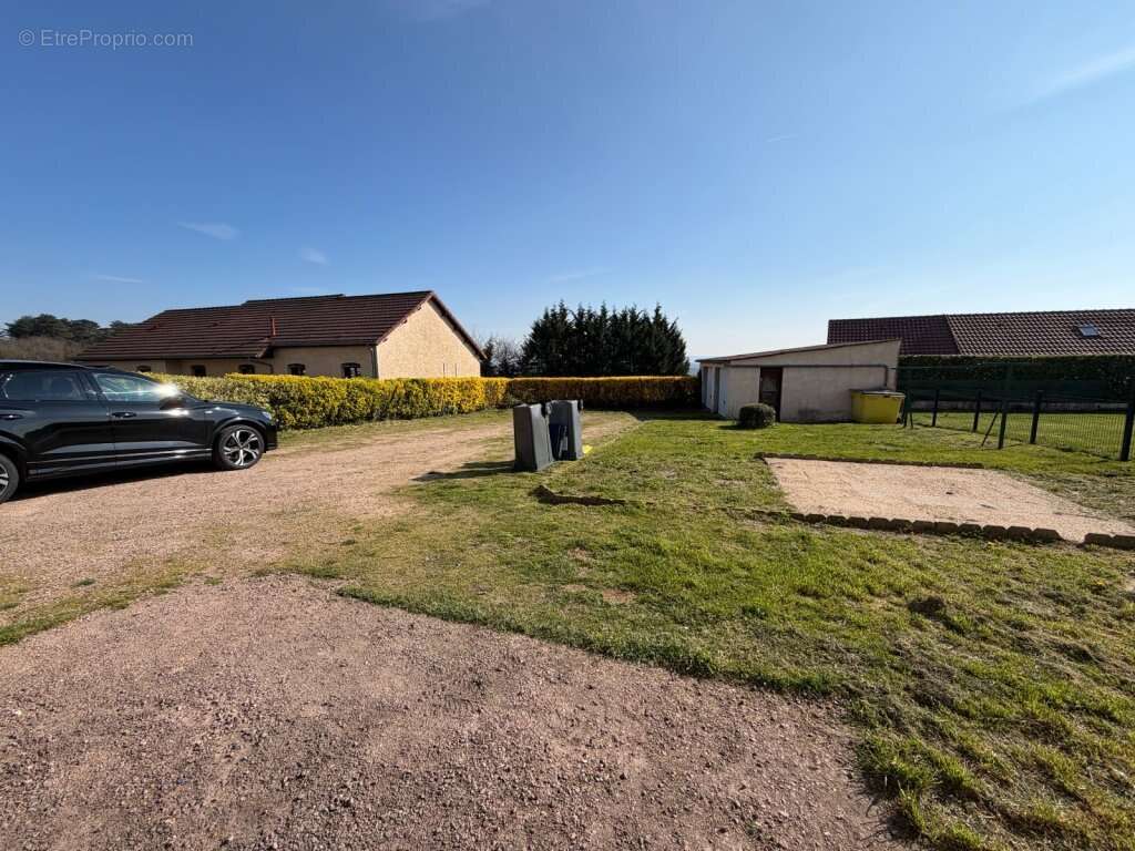 Maison à LE CREUSOT