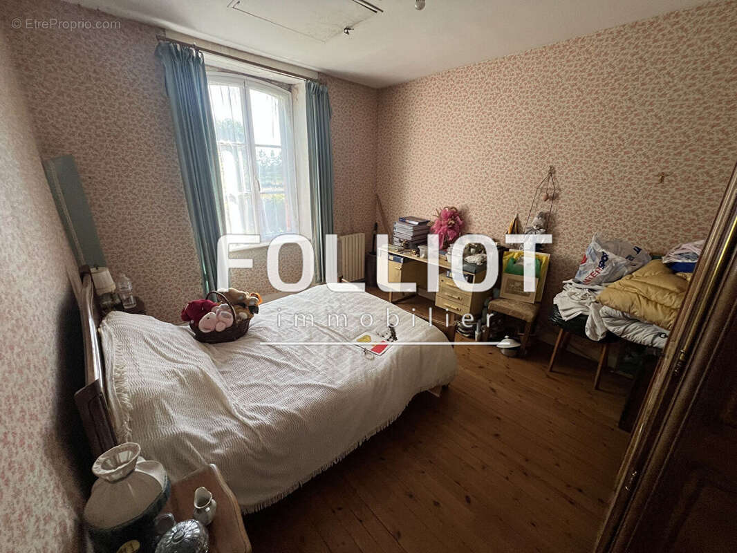 Maison à SAINT-JEAN-DE-SAVIGNY