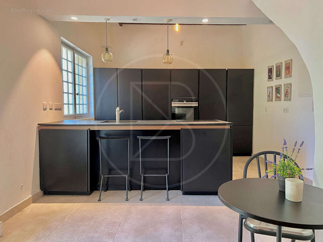 Maison à SAINT-EMILION