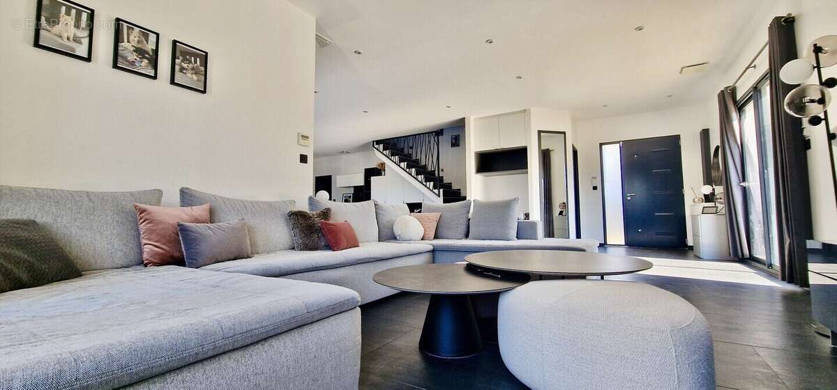 Maison à CASTELNAU-LE-LEZ