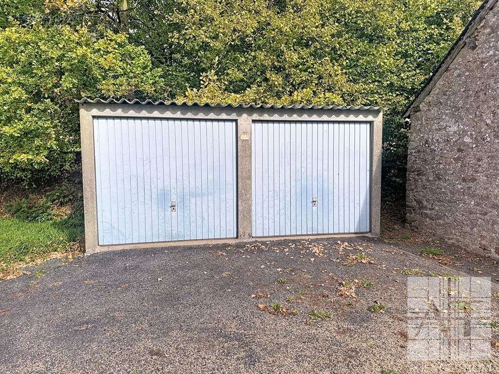 Maison à SAINT-HILAIRE-DU-MAINE