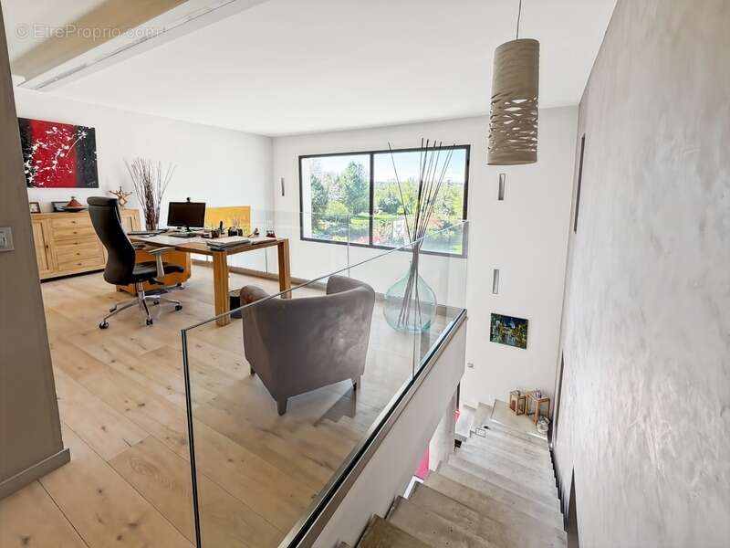 Maison à SAINT-MARTIN-DE-BOSCHERVILLE