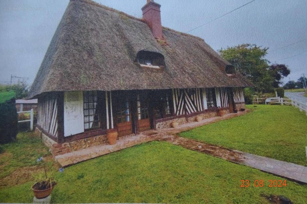 Photo 1 - Maison à FOLLEVILLE