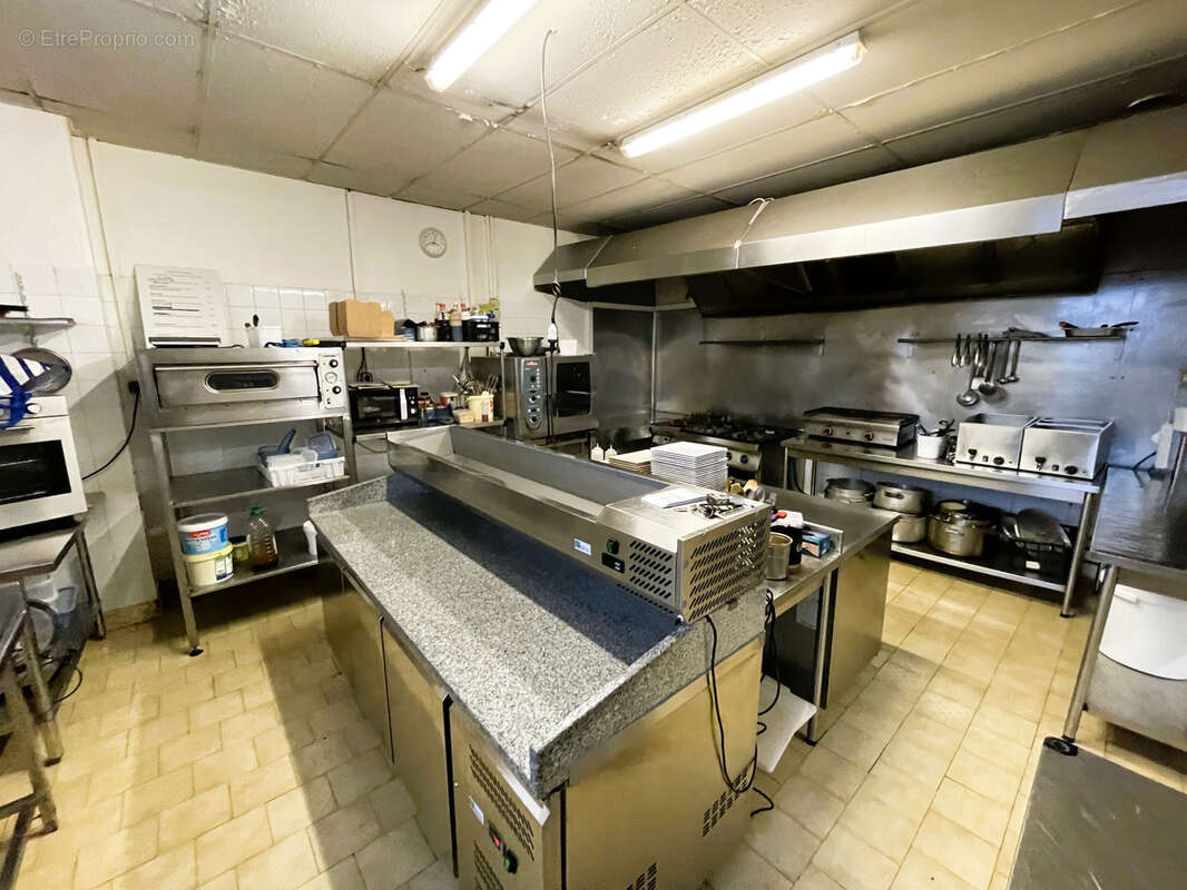 Autre à SAINT-JEAN-DE-VEDAS