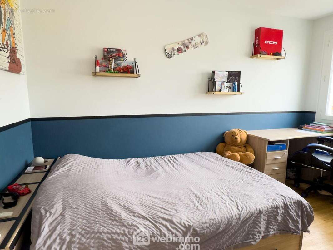 Autre chambre. - Maison à TOUTLEMONDE