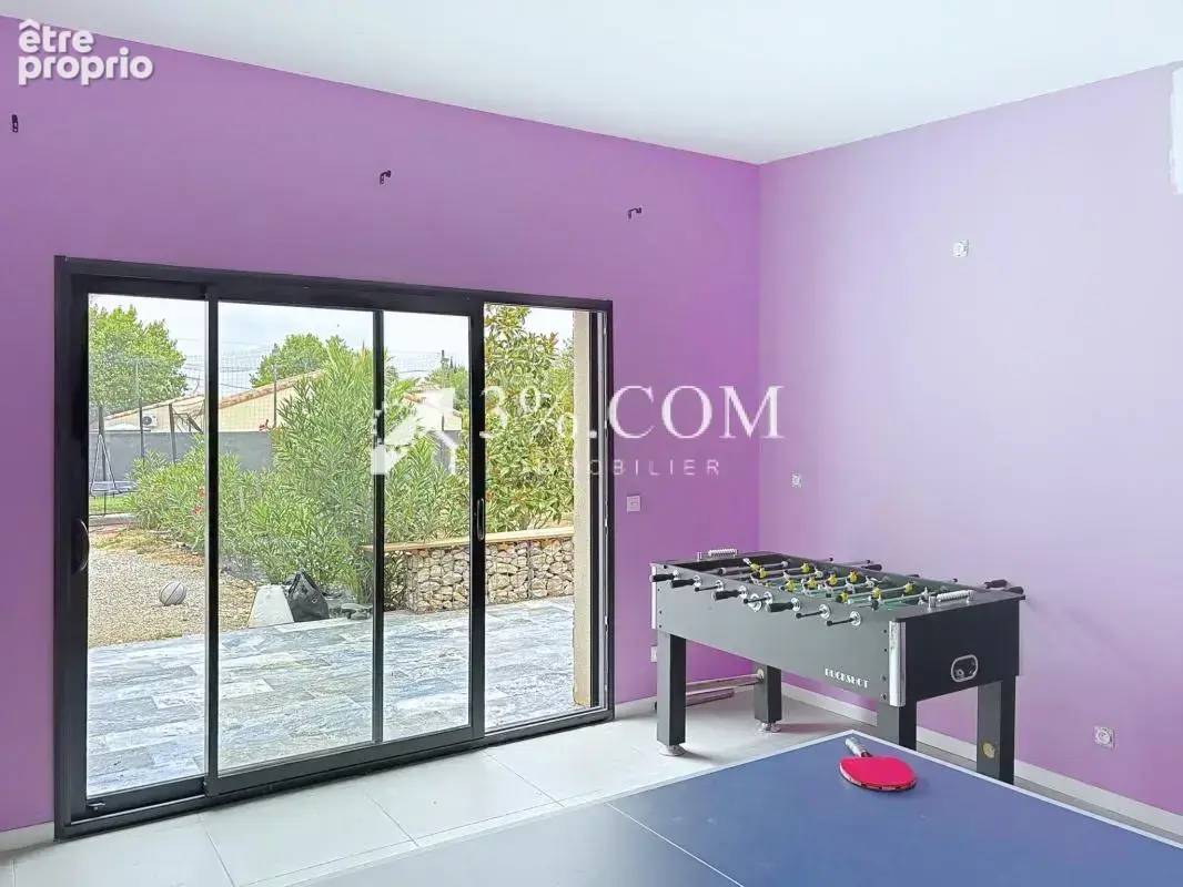 Belle maison contemporaine 6 pièces de 148 m2 avec piscine - photo 27