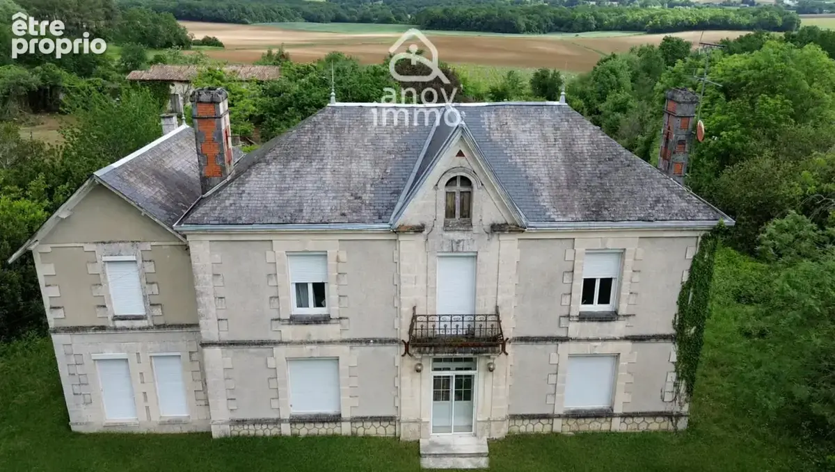 Maison à MONTLIEU-LA-GARDE