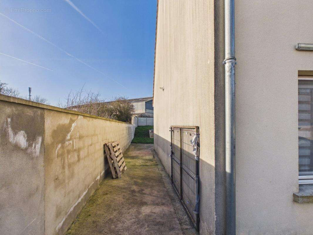 Maison à MONTDIDIER