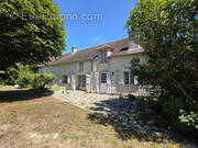 Maison à FONTAINEBLEAU