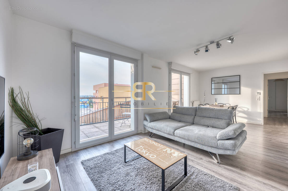 Appartement à LIMEIL-BREVANNES