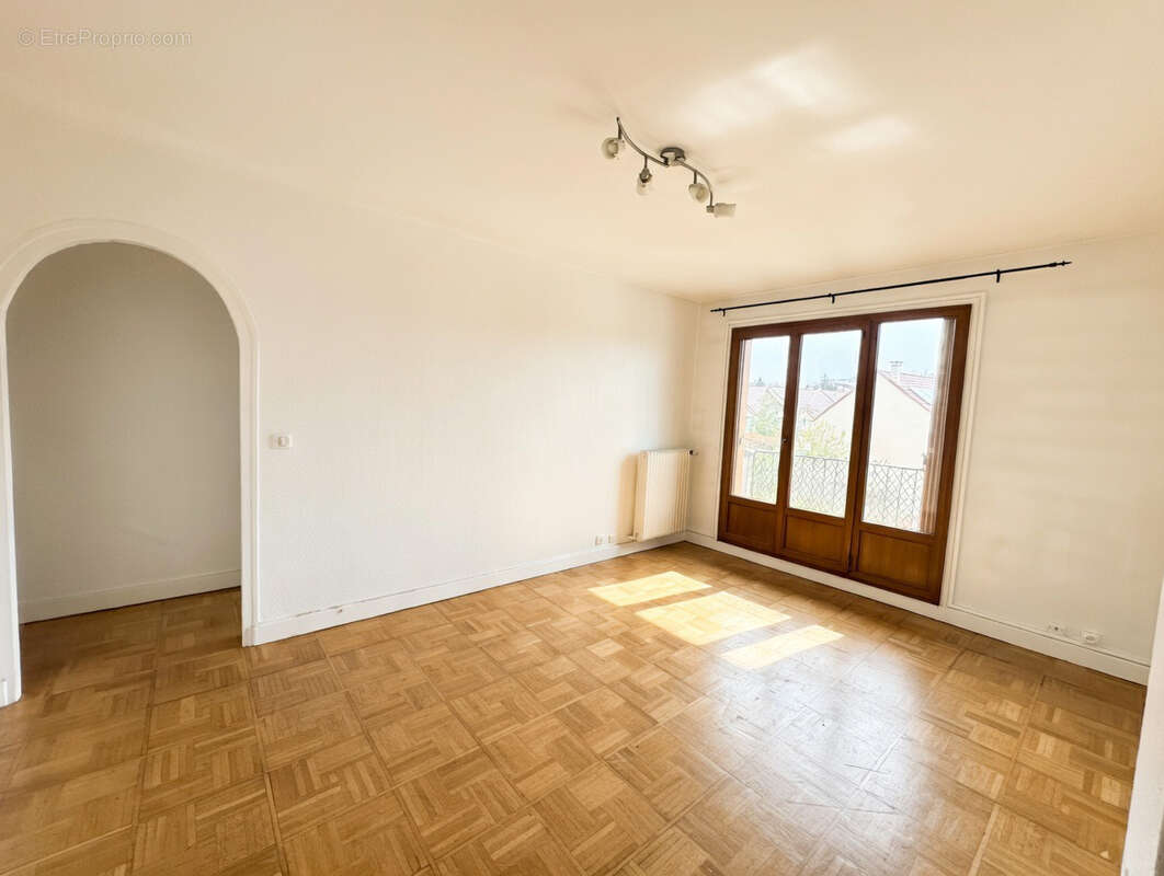 Appartement à CHAMPIGNY-SUR-MARNE