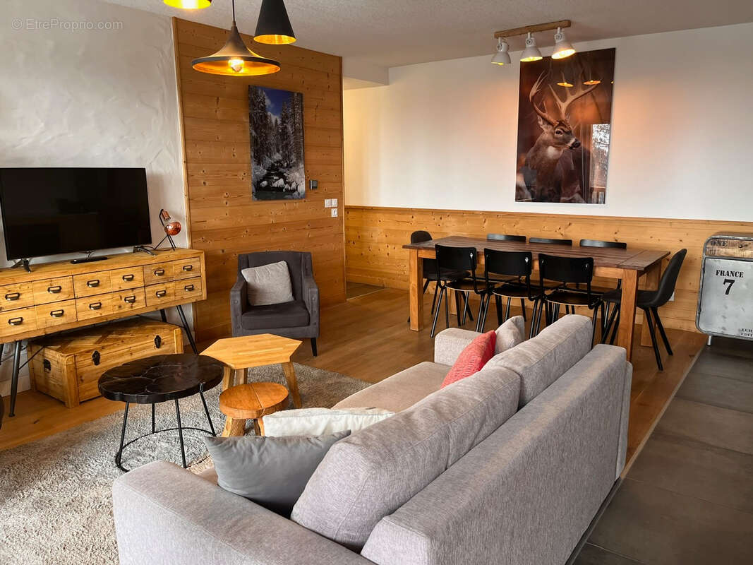 Appartement à MONTVALEZAN
