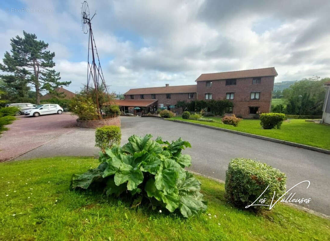 Autre à ROUXMESNIL-BOUTEILLES