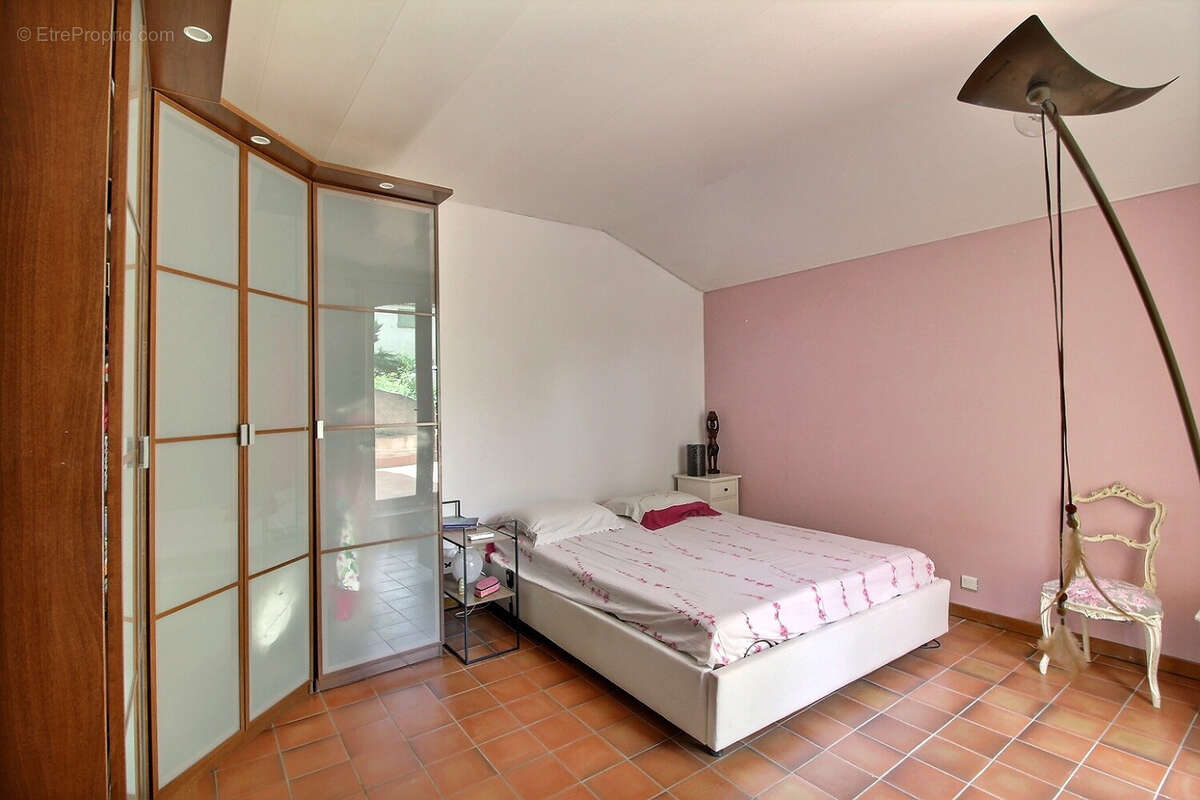 Grande maison de famille avec 5 appartements indépendants - Ideal gites ou chambres d'hôtes - photo 7