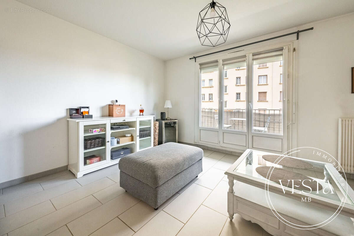 Appartement à FONTAINE-LES-DIJON