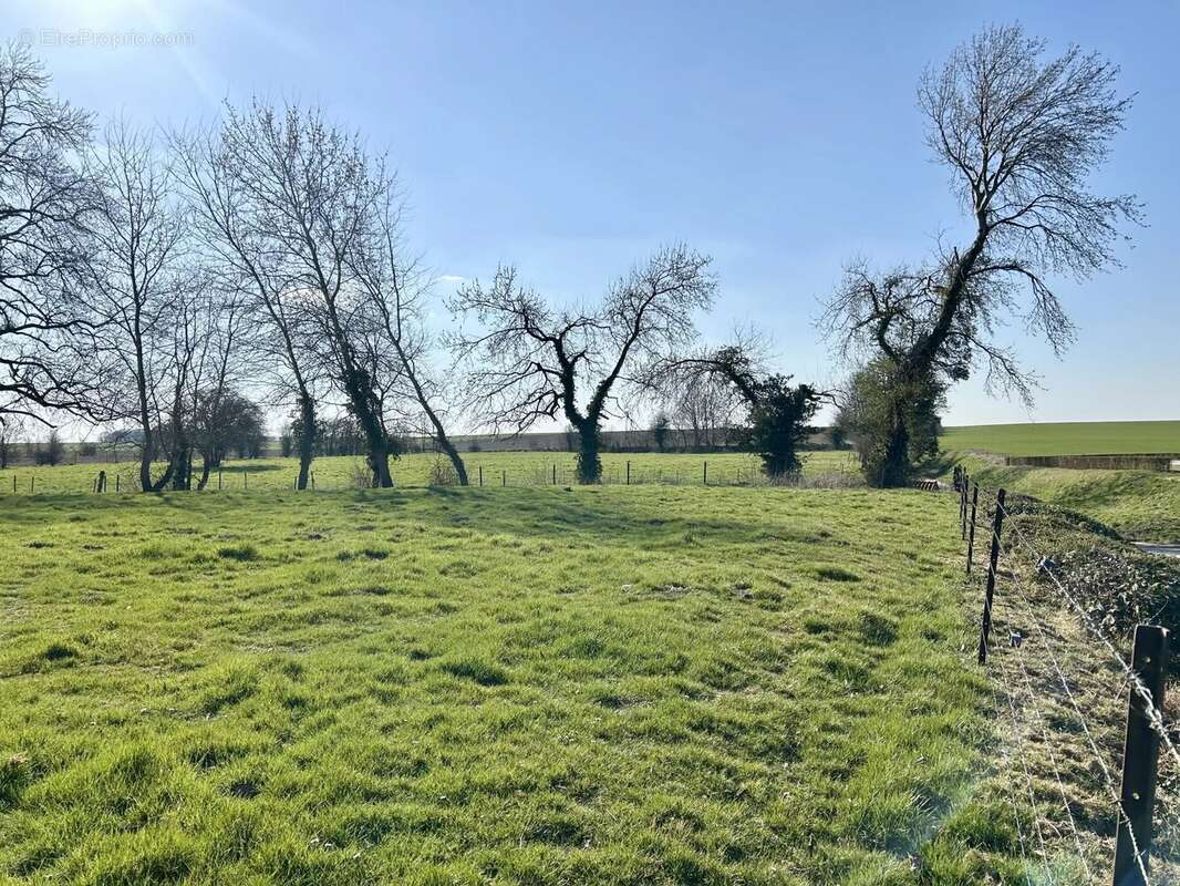 Terrain à CAMBRAI