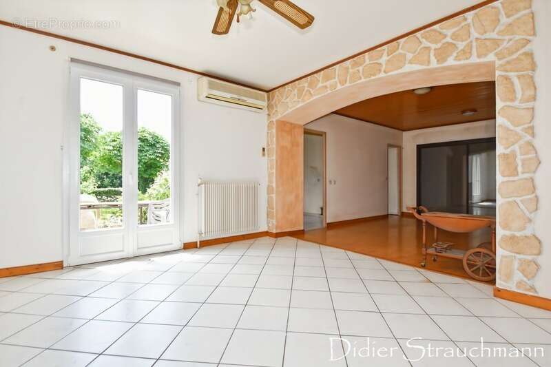 Maison à AIGREFEUILLE-D&#039;AUNIS