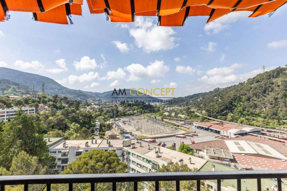 4 pièces lumineux avec balcon, vue dégagée et parking - La - photo 23