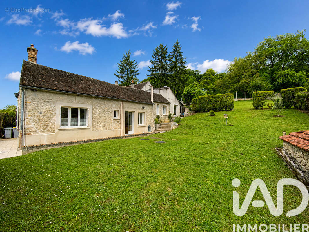 Photo 2 - Maison à FAY-LES-NEMOURS