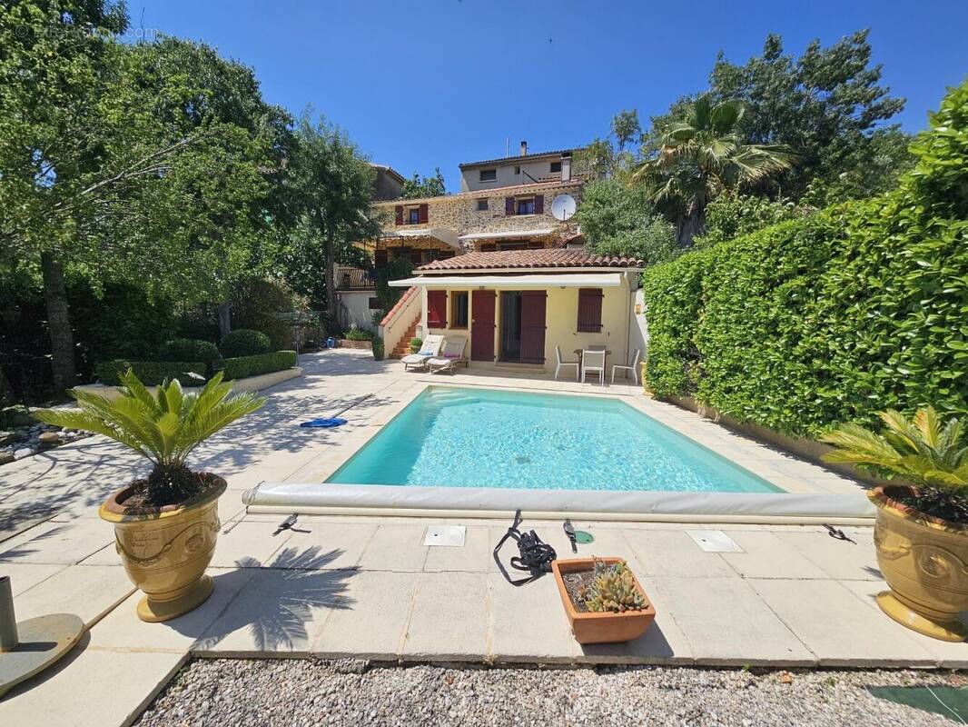Maison à VAILHAN