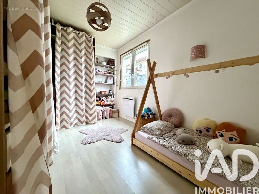 Photo 9 - Maison à CORBEIL-ESSONNES