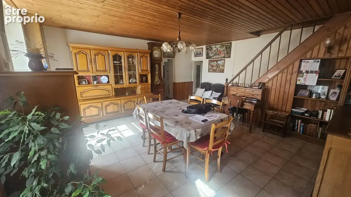 Saint-mard (17)   maison avec fort potentiel - photo 5