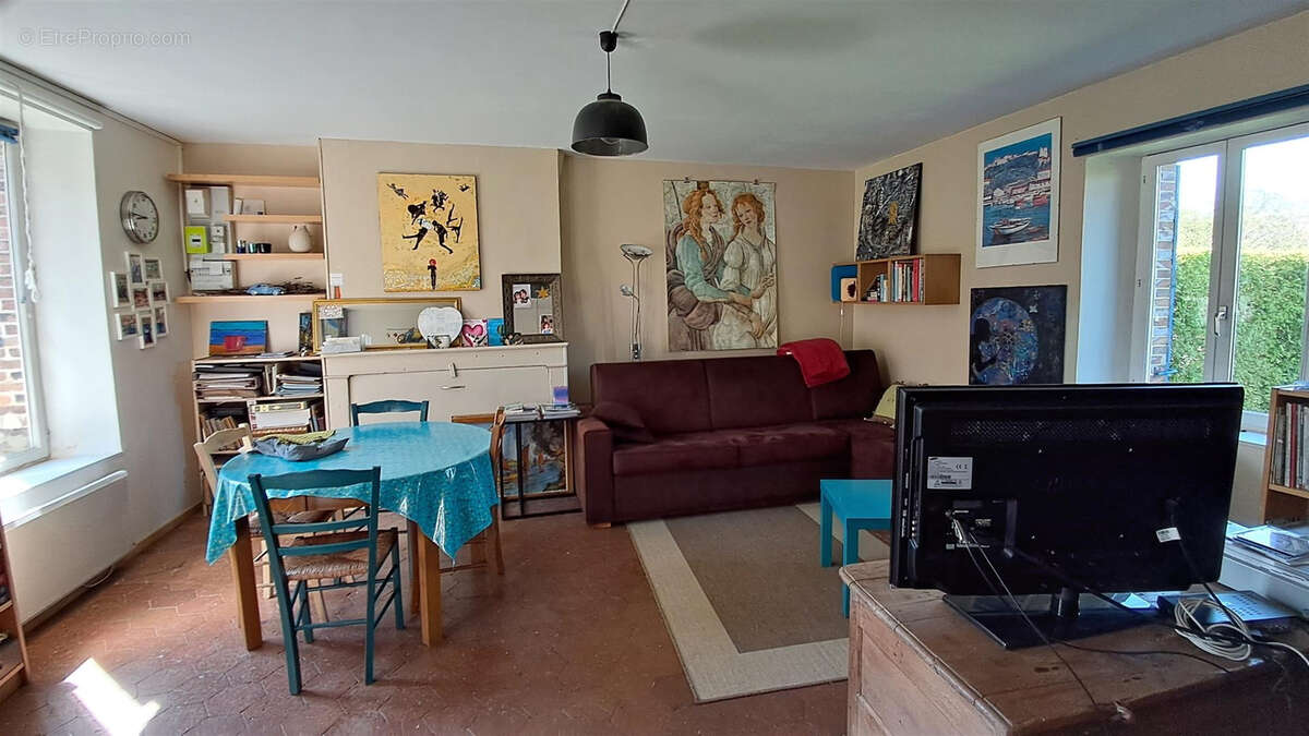 Belle maison ancienne avec ses dépendances - photo 10